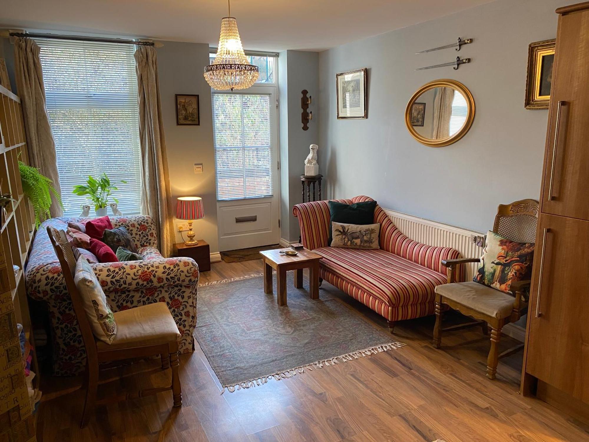 Quirky Town Centre Apartment With River Terrace Macclesfield Exterior foto